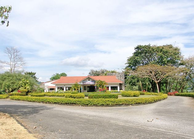 Khirithan Dam in Chanthaburi