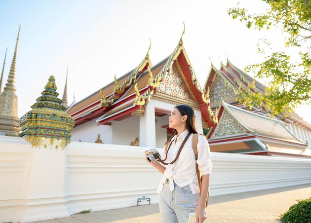 Beautiful Tourist Woman Vacation Sightseeing Exploring Bangkok City Thailand