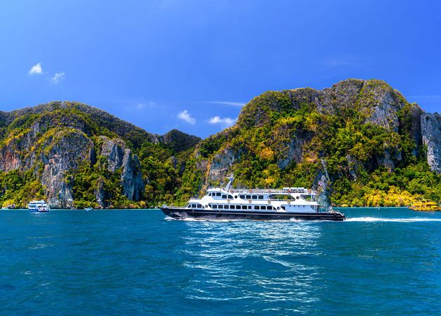 Phuket to Koh Phi Phi  The Easiest Travel Route 9
