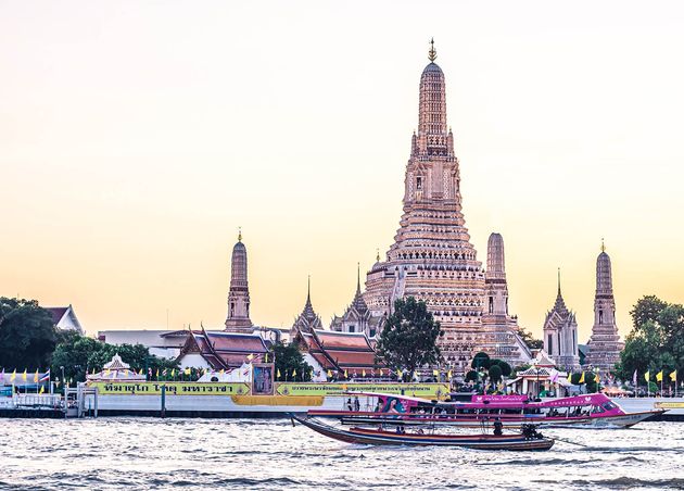 Temple Bangkok Thailand Named Wat Arun