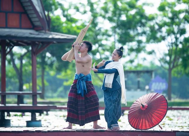 Thailand Music Dancing Women Man National Style Dress