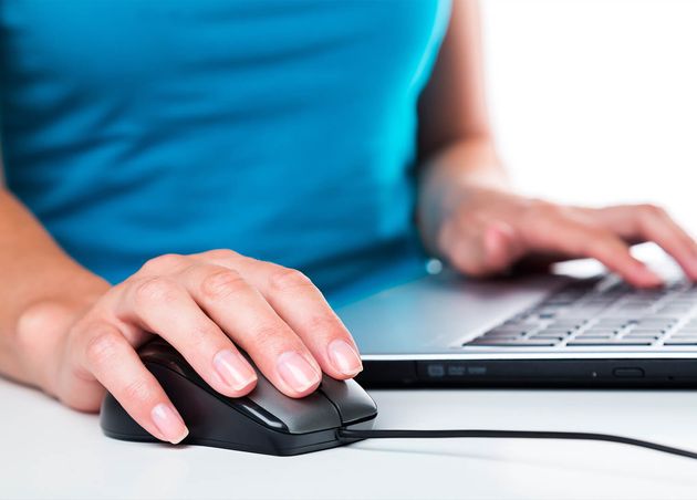Closeup Employee Typing Keyboard Holding Mouse