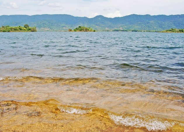 Khirithan Dam in Chanthaburi