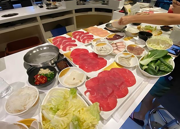 Ok Shabu Shabu_Top 10 Best Shabu-Shabu Restaurants in Bangkok from Tle (Hungry Bear) of The Bear Travel