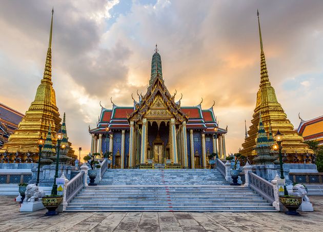 Temple Emerald Buddha Wat Phra Kaew Temple Bangkok Thailand
