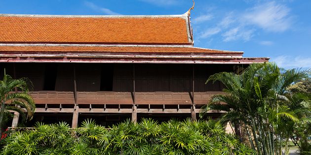 Wat Khanon Nang Yai: Where Tradition Meets Art in Ratchaburi