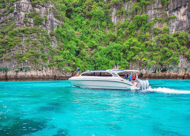 Speed Boat Andaman Sea Phi Phi Island Krabi Thailand