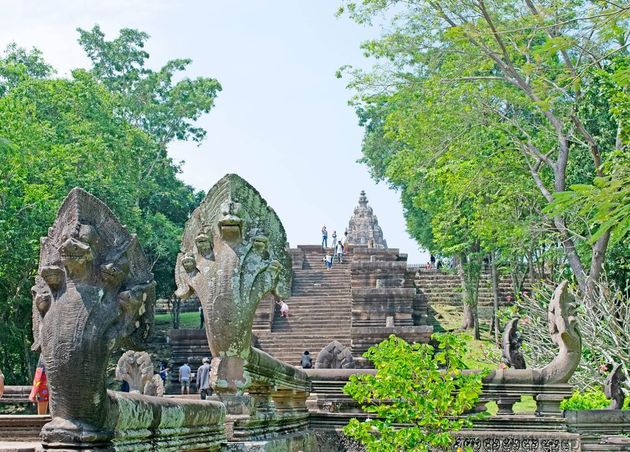 Phanom Rung Historical Park_Top 10 Hidden Gems in Thailand that Tourists Don't Know About from D (Big Bear) of The Bear Travel