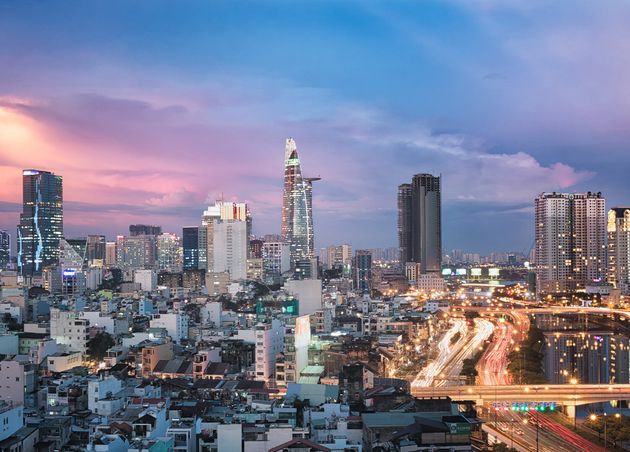 Ho-Chi-Minh-Stadt Vietnam bei Sonnenuntergang