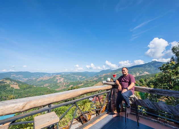 Asian Traveler His Set Drip Coffee with Beautiful Landscape View Doi Skad Nan Provincenan Is Rural Province Northern Thailand Bordering Laos