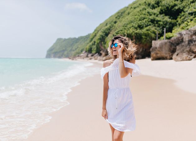 Fashionable Woman White Outfit Spending Time Tropical Island Outdoor Portrait Charming Blonde Woman Enjoying Nature Views Resort