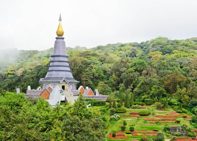 Wat Phra That Doi Inthanon (พระธาตุ​ดอย​อินทนนท์​)_Top 10 Doi Inthanon Mountain Attractions in Chiang Mai from D (Big Bear) of The Bear Travel