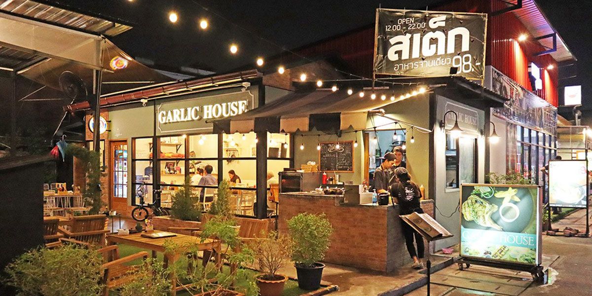 Garlic House: A Must-Try Cozy Steakhouse at Udomsuk Walk in Bangkok ...